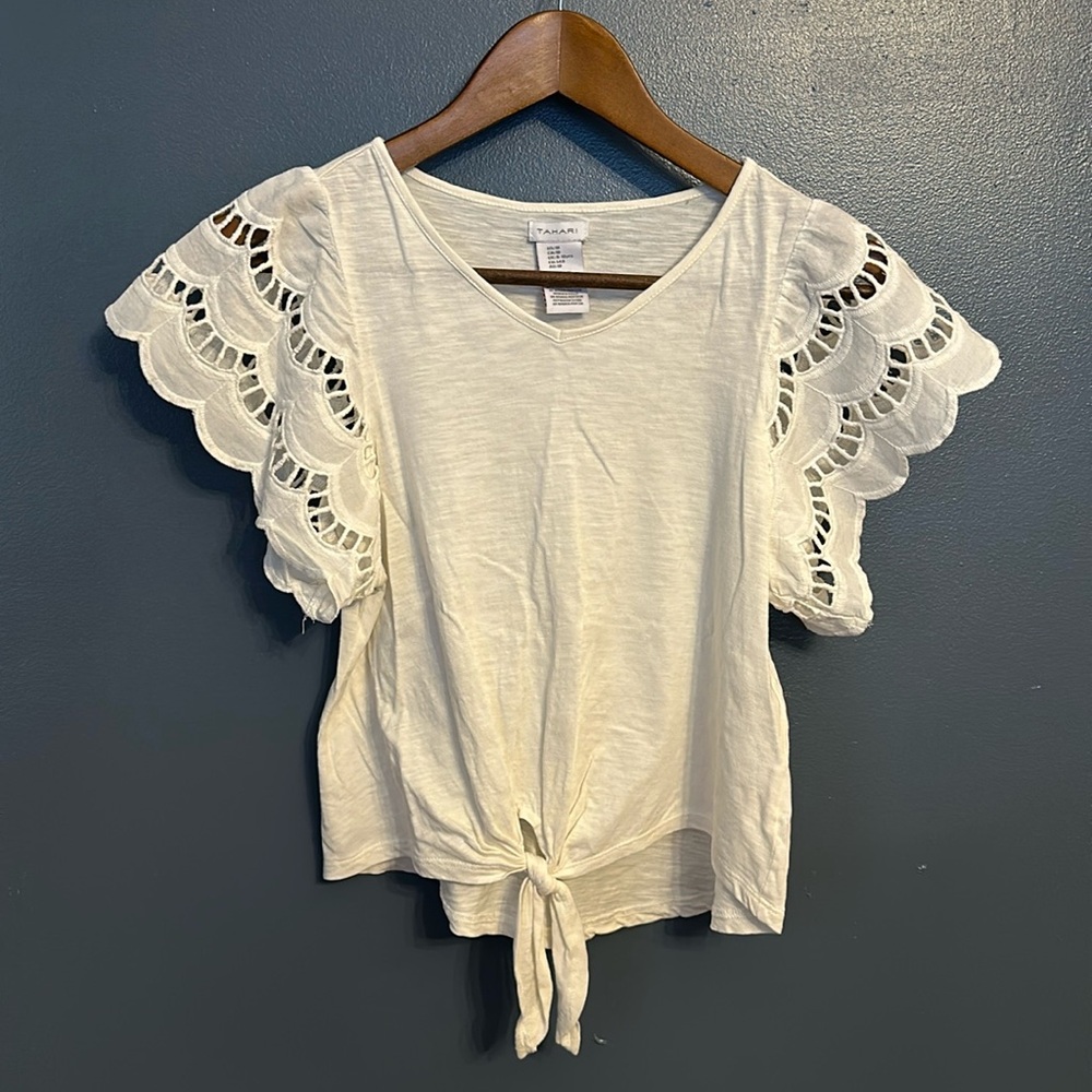 Tahari girls cropped tee with bell sleeves